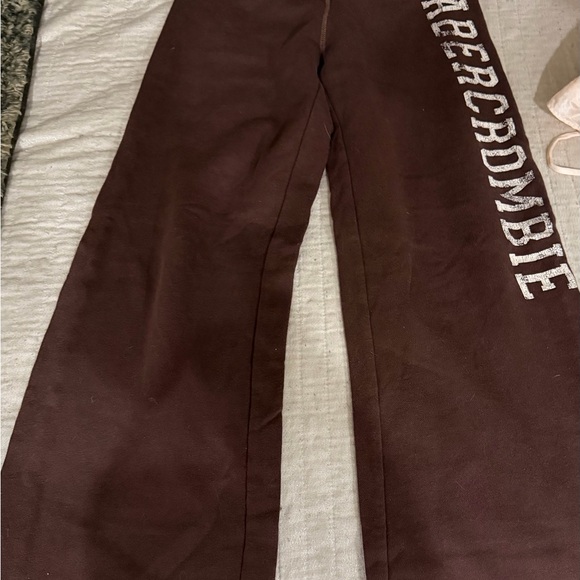 Abercrombie & Fitch Pants - Abercrombie & Fitch Brown Vintage boot cut sweatpants worn once
